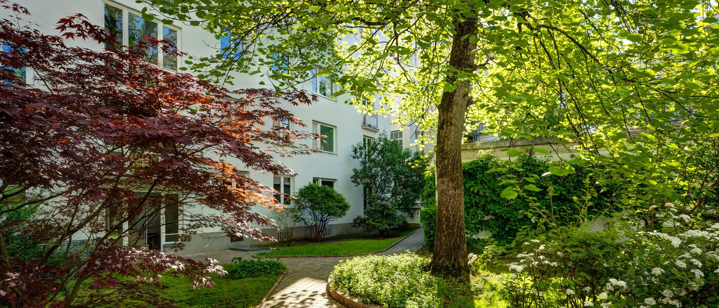 Wohnung München Schwabing (rechts der Leopoldstraße) 02 Innenhof 4984