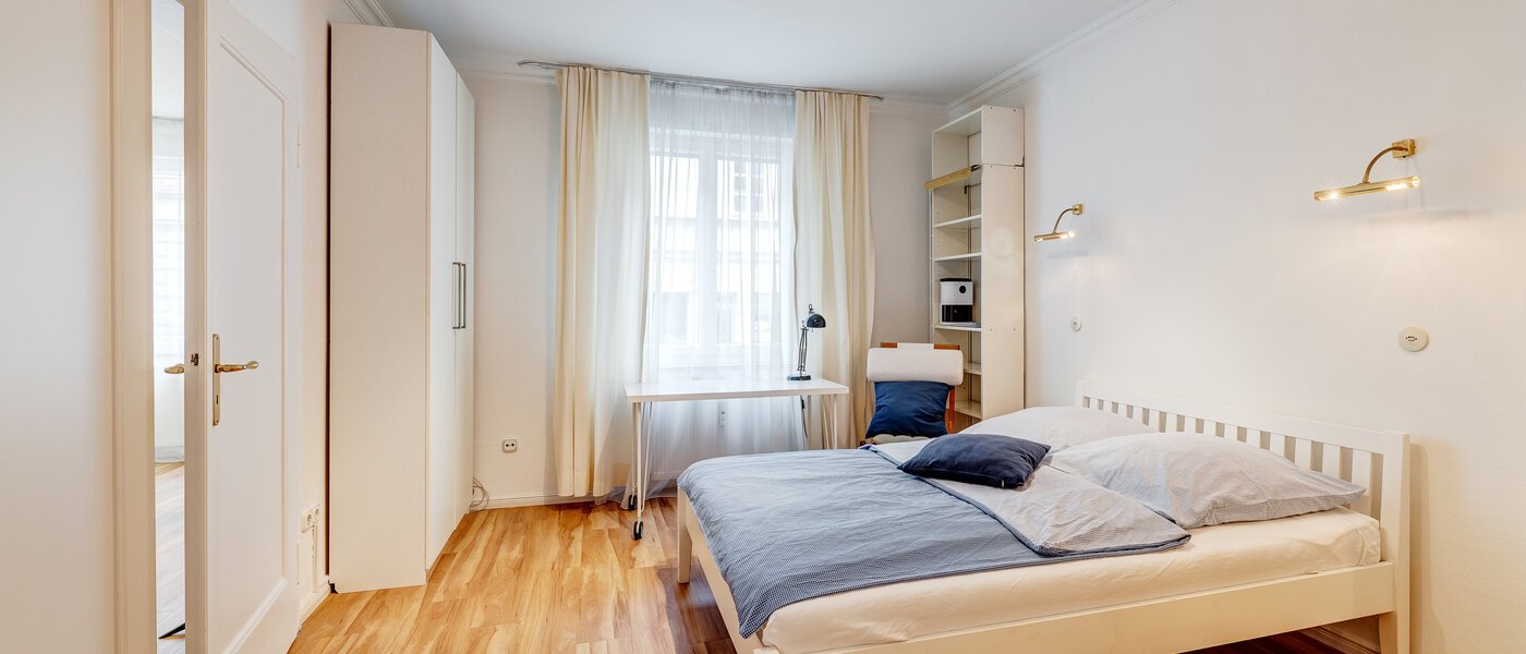 Wohnung München Schwabing (rechts der Leopoldstraße) 01 2. Schlafzimmer	 4984