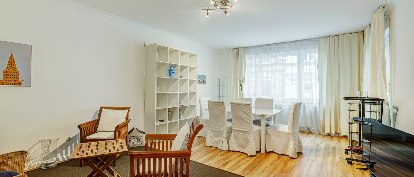 Wohnung München Schwabing (rechts der Leopoldstraße) 02 Wohnbereich 4984