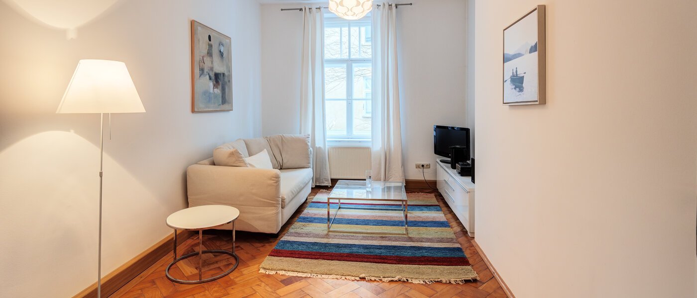 Wohnung München Neuhausen 01 Wohnzimmer 5003