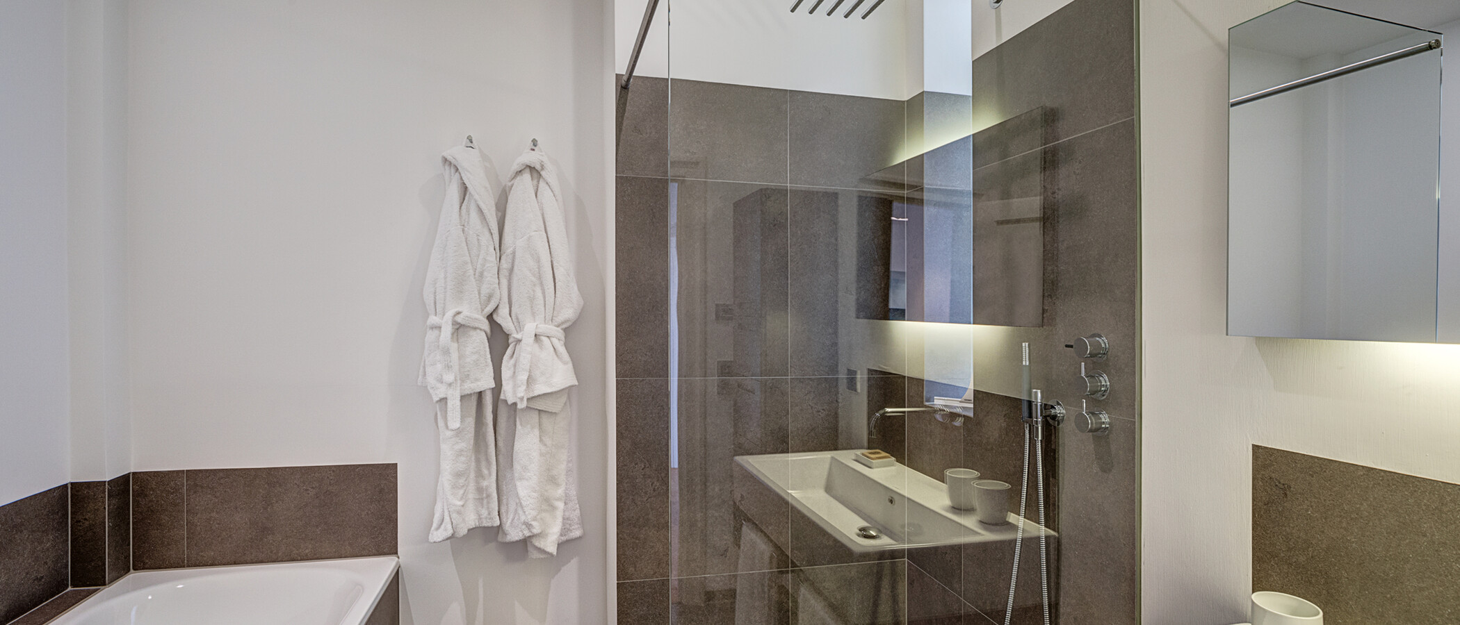 Wohnung München Maxvorstadt - Rund um den Josephsplatz 01 Badezimmer 5076