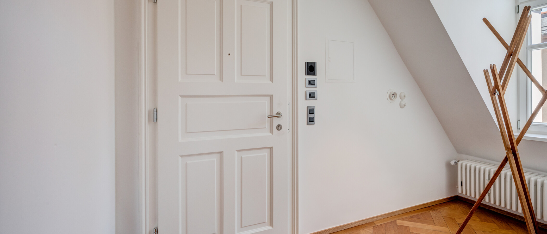 Wohnung München Maxvorstadt - Rund um den Josephsplatz 06 Flur/Gang 5076