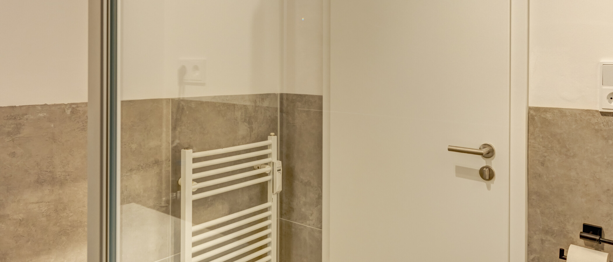 Gartenwohnung München Solln 02 Badezimmer 515