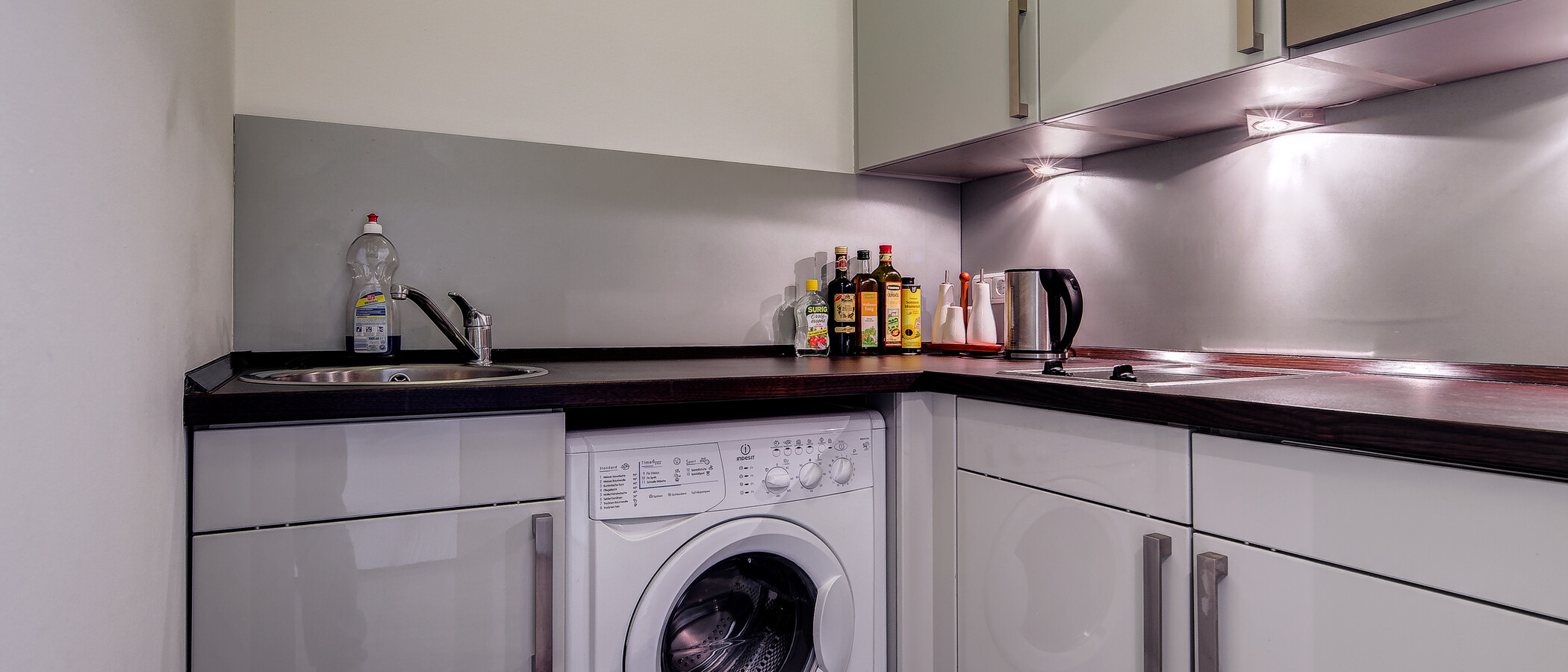 Wohnung München Schwabing (rechts der Leopoldstraße) 01 Küche 5170