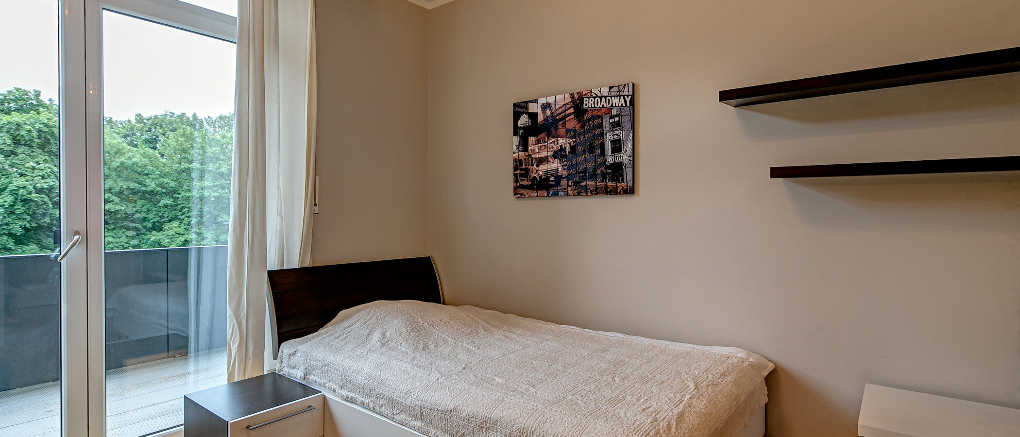 Apartment München Schwabing (rechts der Leopoldstraße) 01 Schlafen 5202