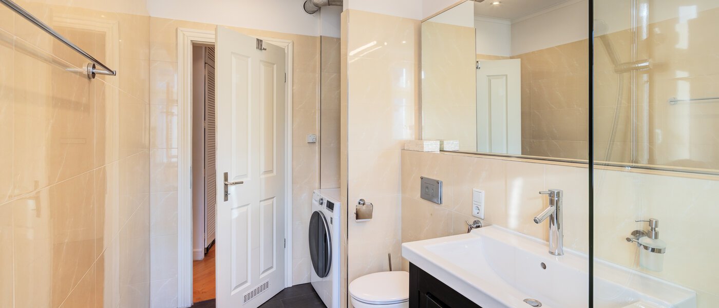 Wohnung München Neuhausen 02 Badezimmer 5216