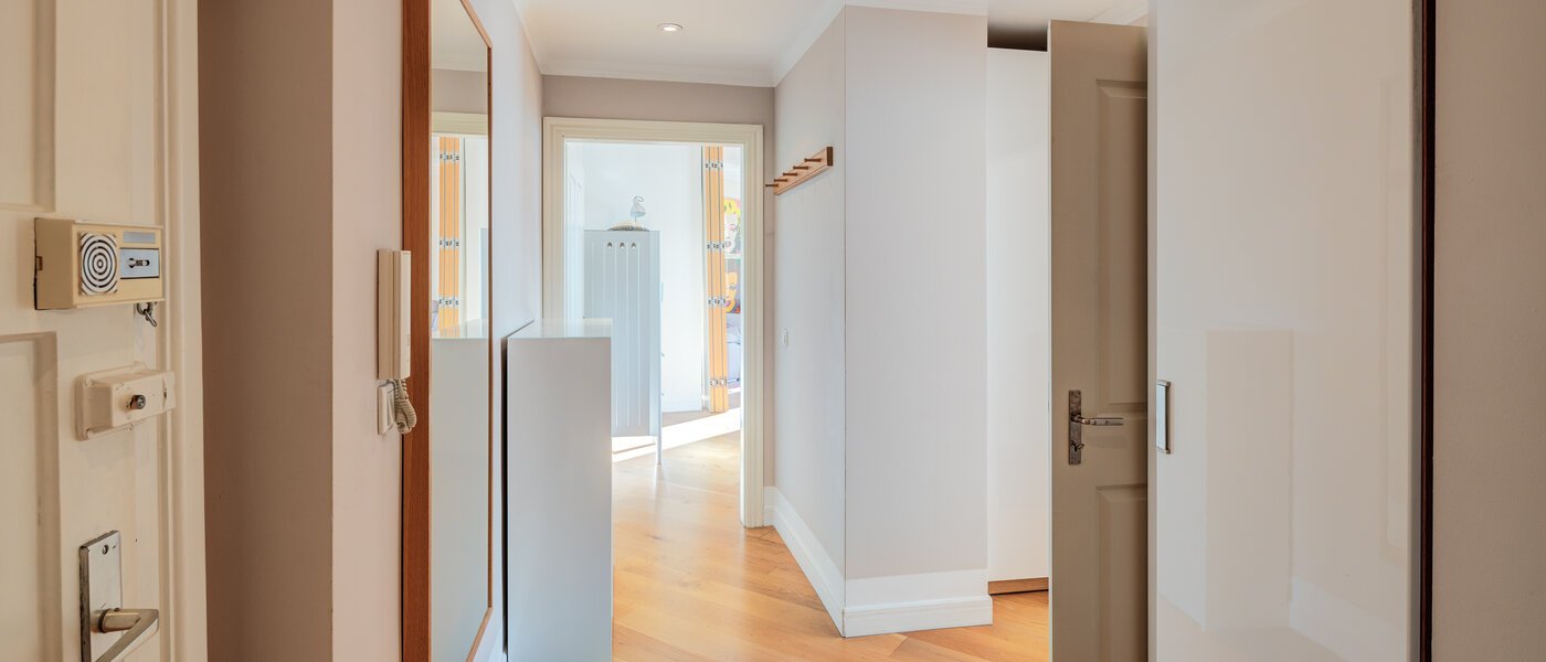 Wohnung München Neuhausen 03 Flur/Gang 5216
