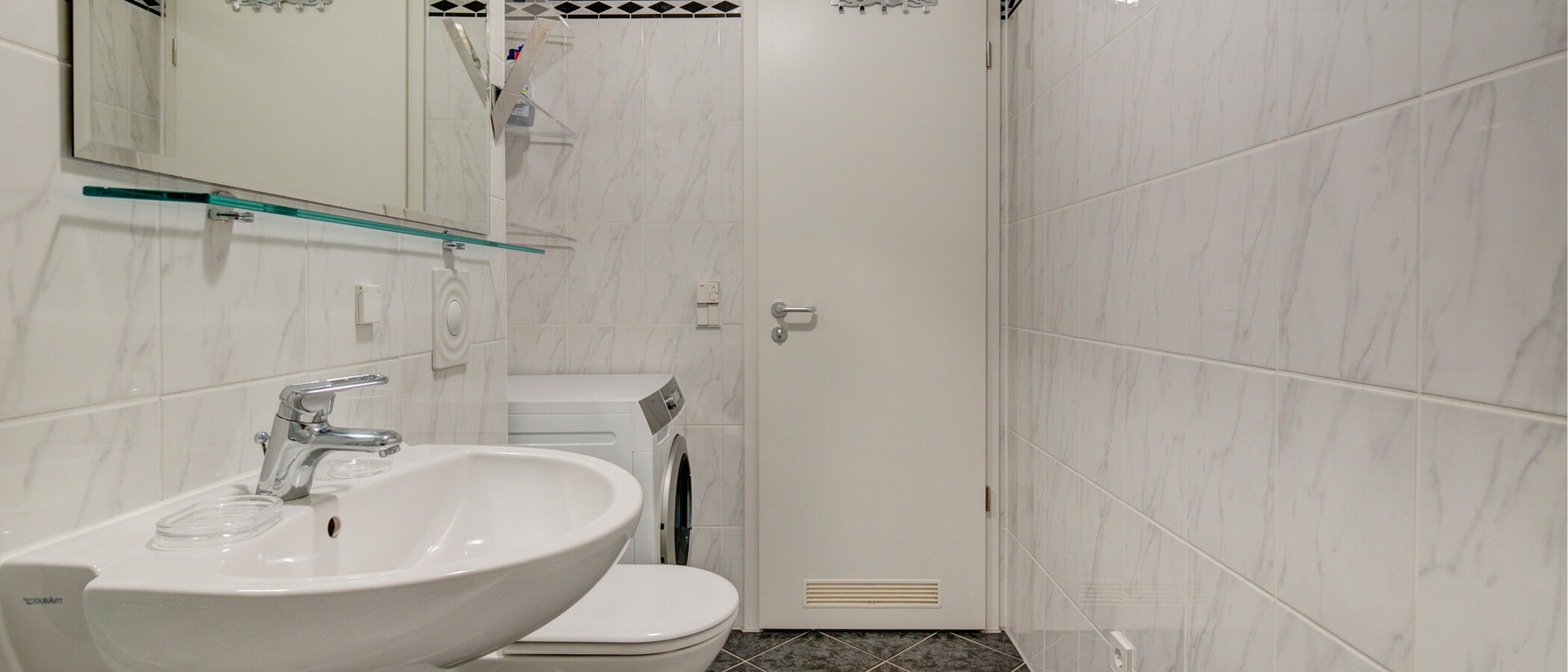 Wohnung München Glockenbachviertel 04 Badezimmer 523