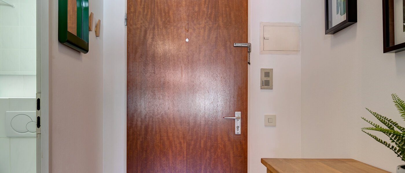 Apartment München Neuhausen 01 Flur/Gang 5264