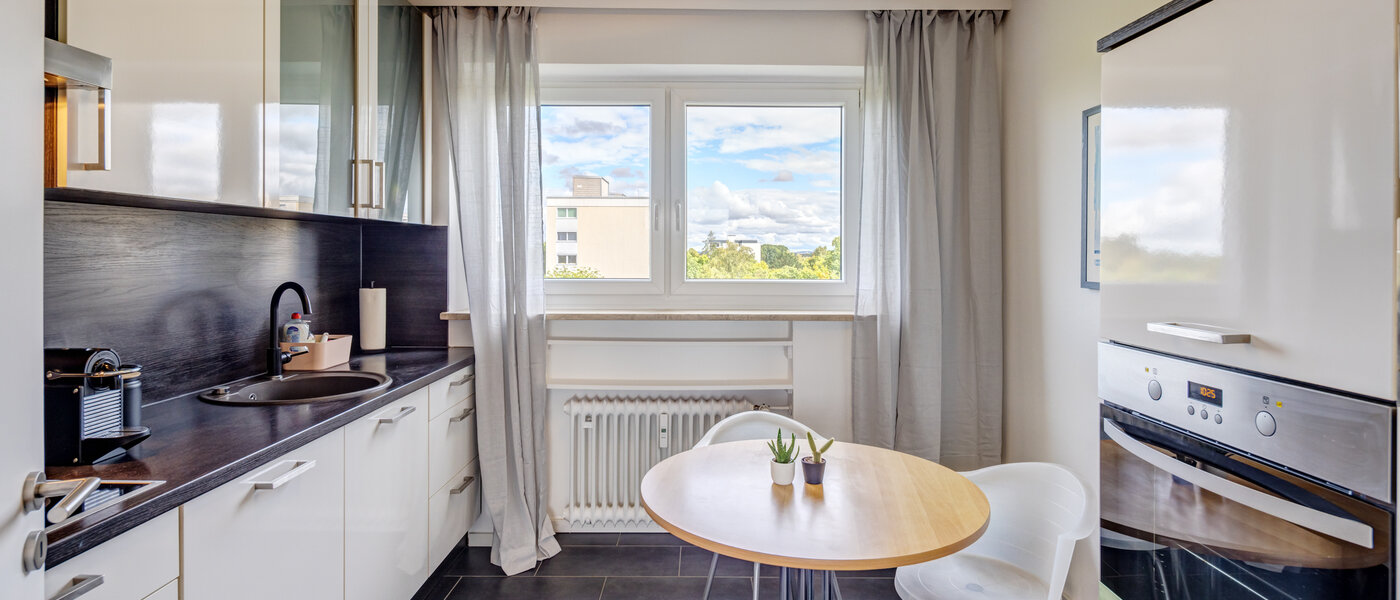 Wohnung München Bogenhausen 01 Küche 53