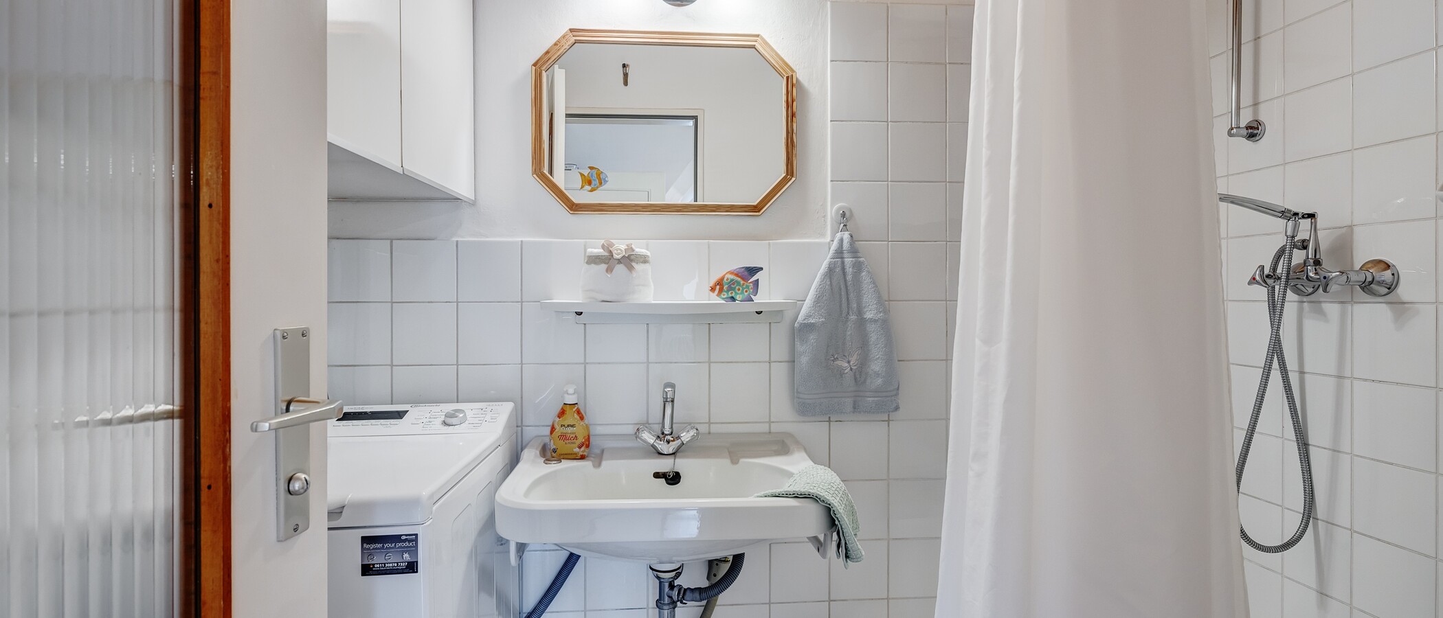 Dachgeschosswohnung München Solln 01 Badezimmer 5327