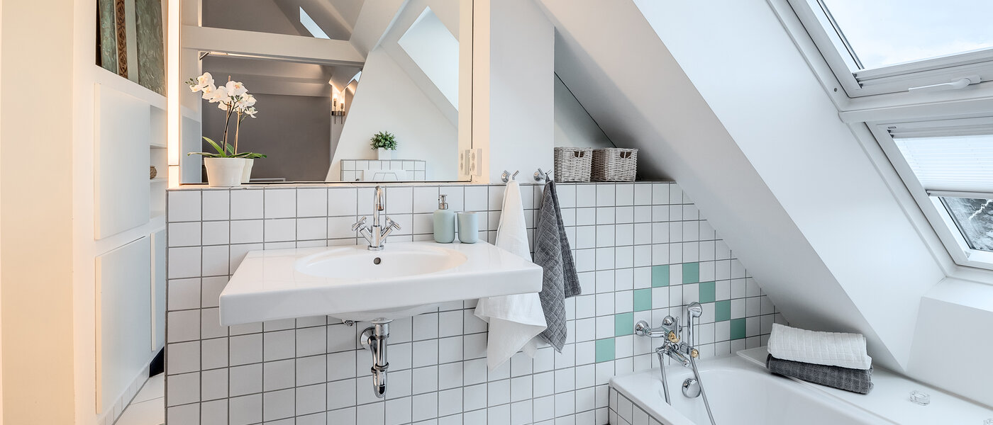 Galeriewohnung München Westend 02 Badezimmer 5354