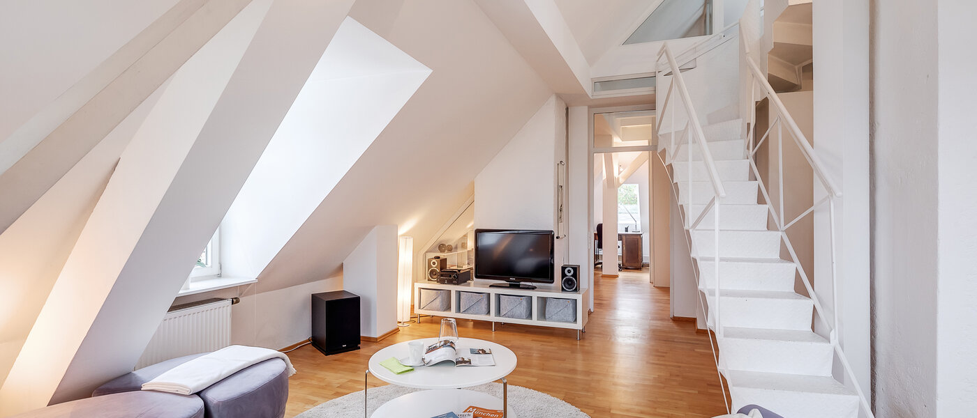 Galeriewohnung München Westend 03 Wohnbereich 5354