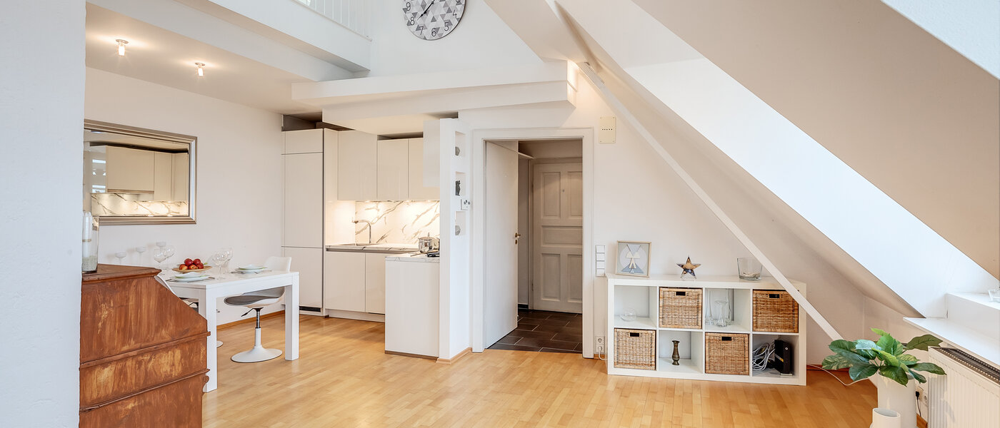 Galeriewohnung München Westend 05 Wohnbereich 5354