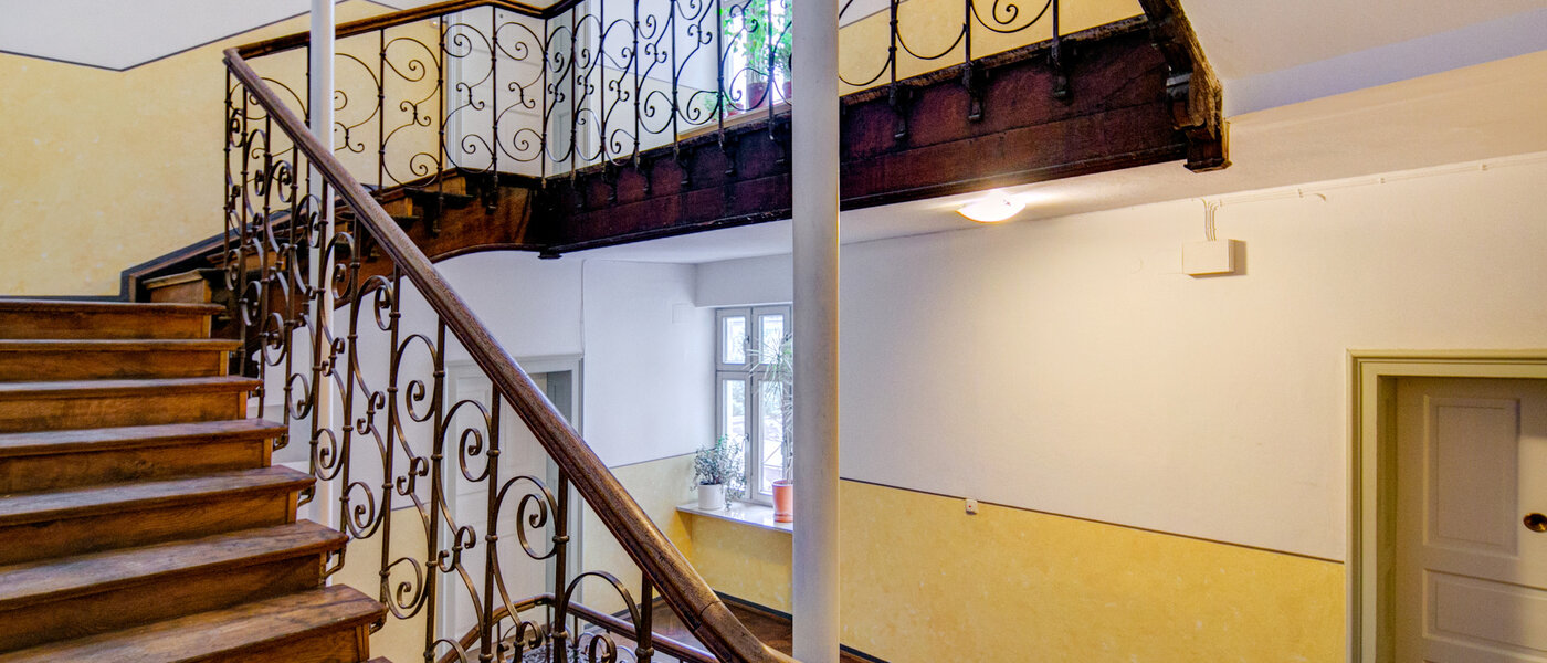 Galeriewohnung München Westend 01 Treppenhaus 5354