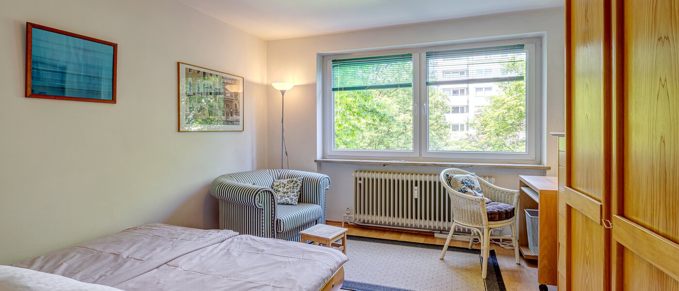 Wohnung München Fürstenried 02 Schlafzimmer 5356