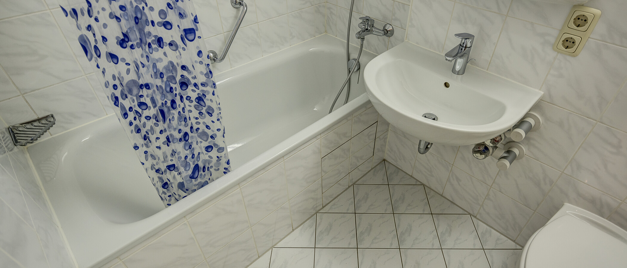 Wohnung München Schwabing (rechts der Leopoldstraße) 02 Badezimmer 5389