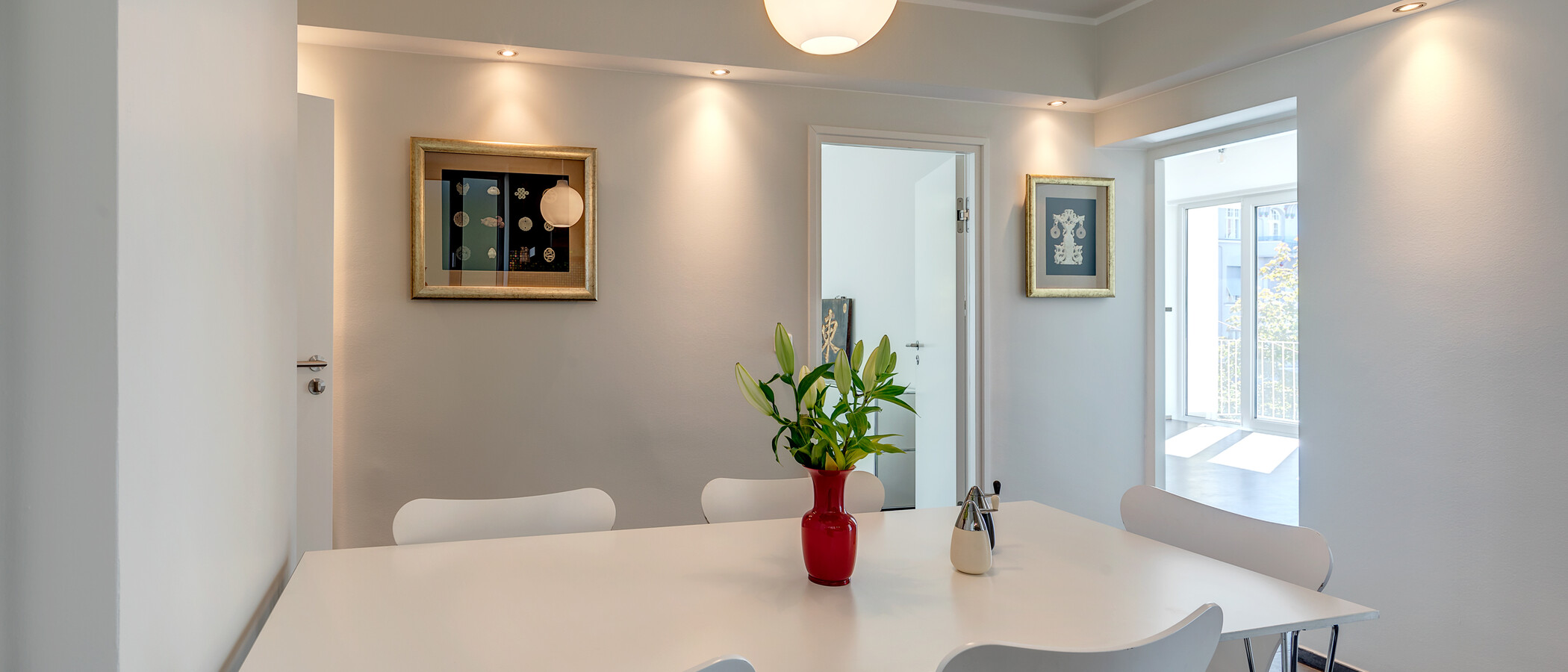 Wohnung München Schwabing (links der Leopoldstraße) 01 Essbereich 5407