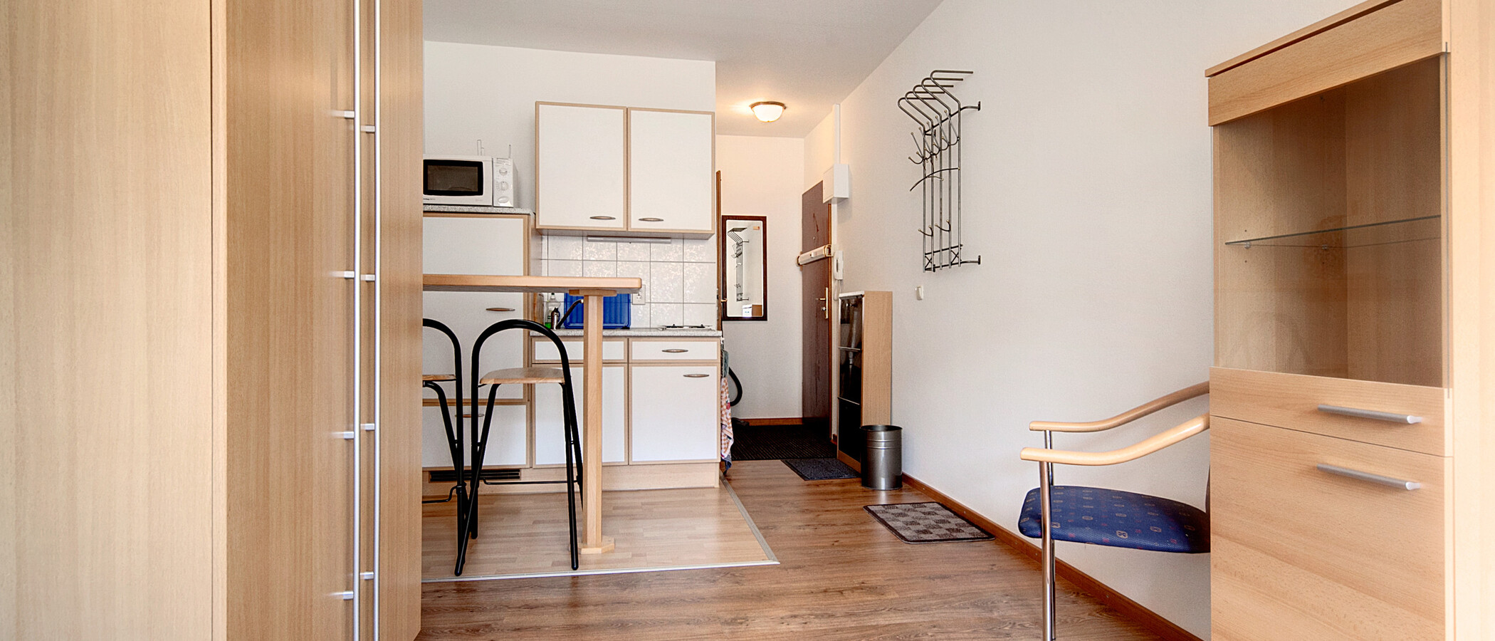 Apartment München Glockenbachviertel 01 Küche 541