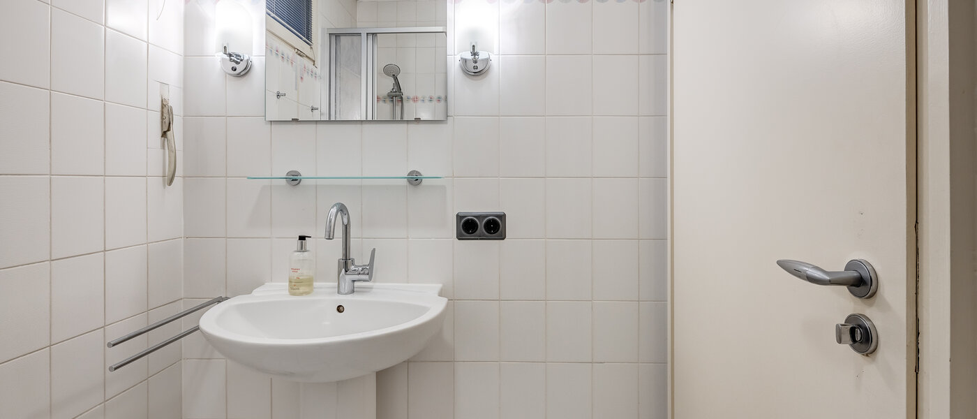 Einfamilienhaus München Obermenzing 02 3. Badezimmer 5436