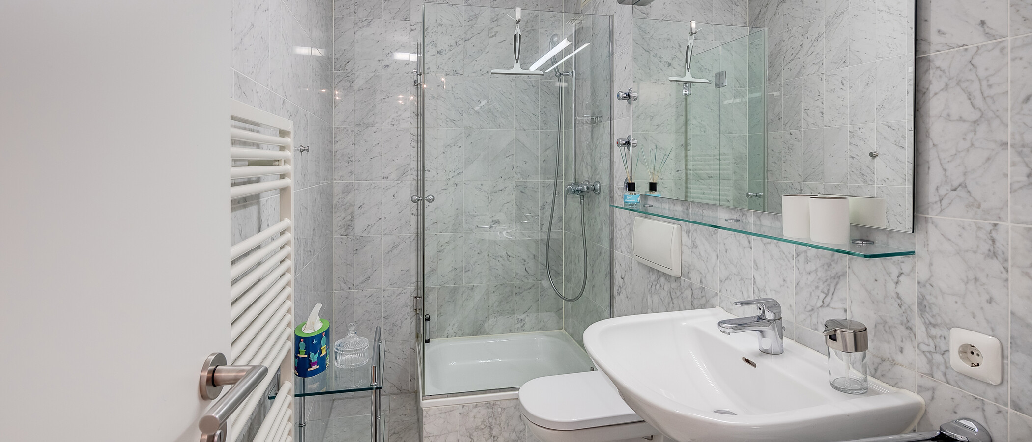 Wohnung München Haidhausen 01 2. Badezimmer 554