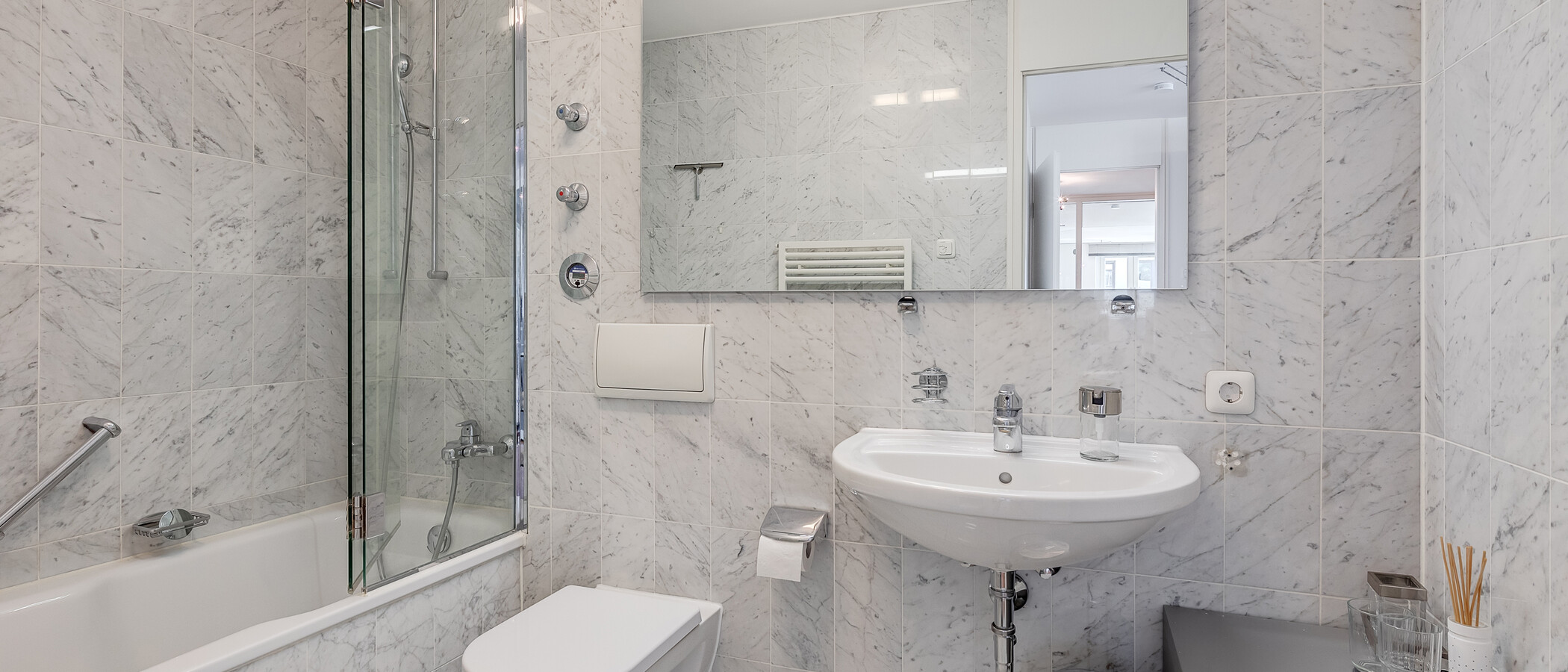 Wohnung München Haidhausen 01 1. Badezimmer 554