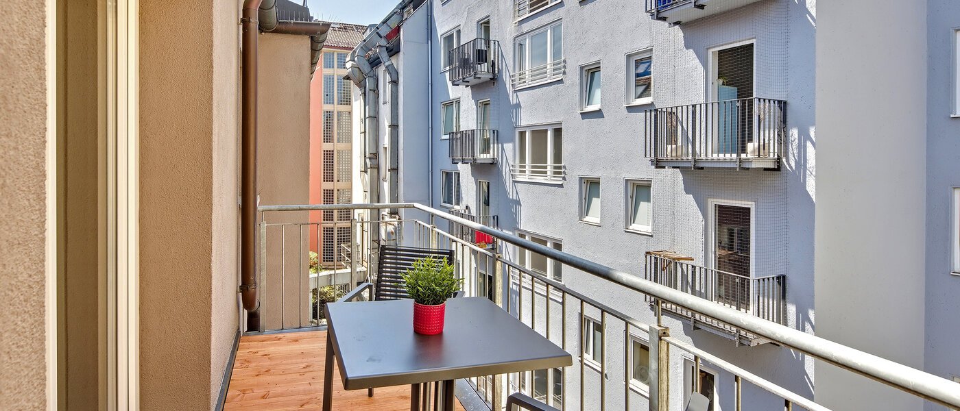 Wohnung München Schwabing 02 Balkon 5558