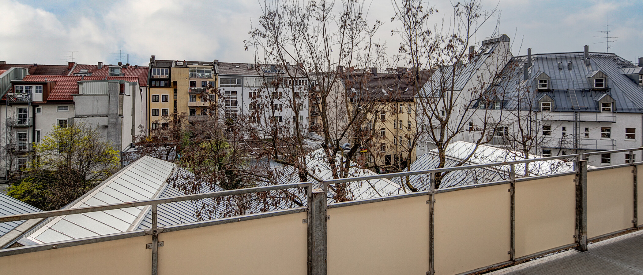 Wohnung München Schwabing (links der Leopoldstraße) 01 Terrasse 556