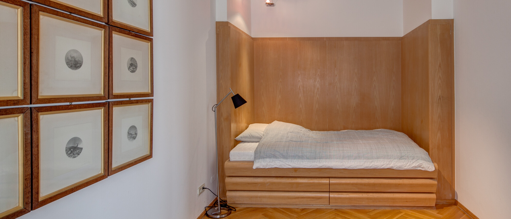Wohnung München Schwabing (links der Leopoldstraße) 01 Schlafen 556