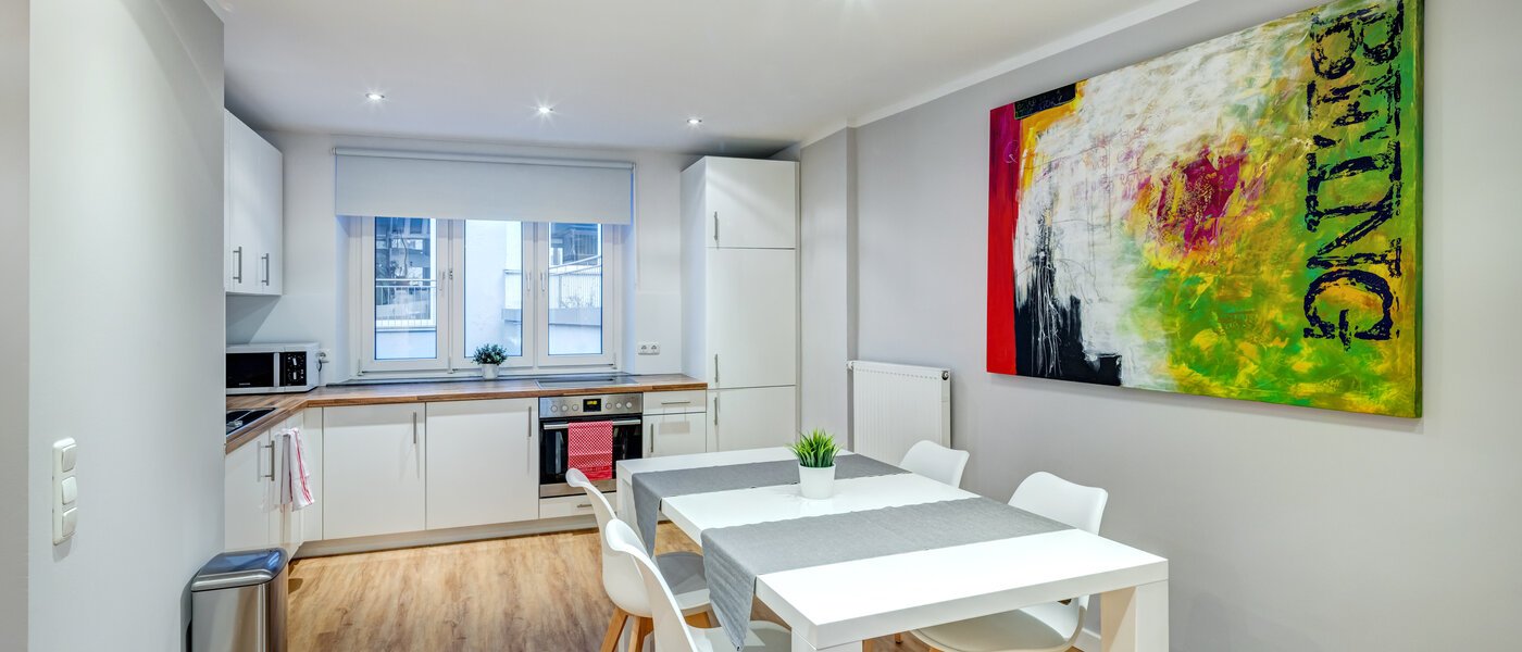 Wohnung München Schwabing-Nord (zw. Leopoldstraße & Englischen Garten) 02 Küche 5560