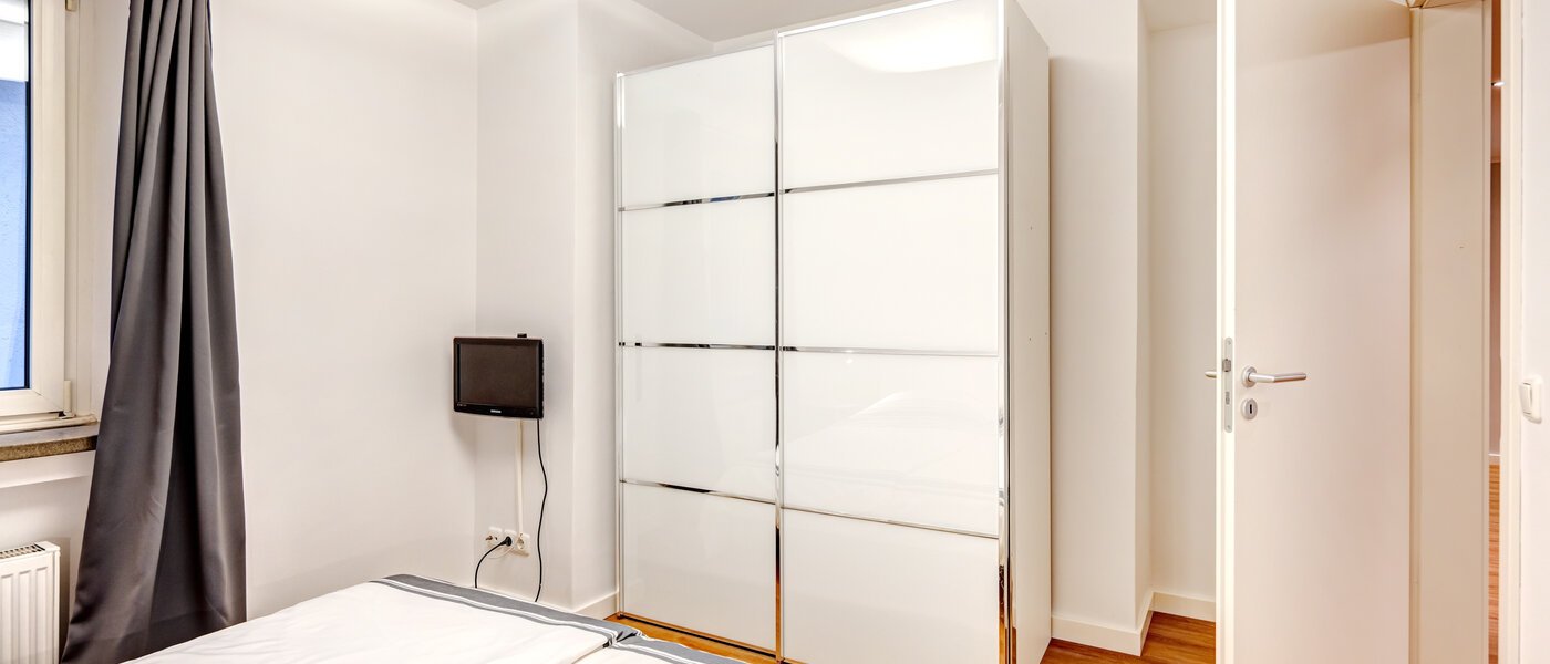 Wohnung München Schwabing-Nord (zw. Leopoldstraße & Englischen Garten) 02 1. Schlafzimmer 5560