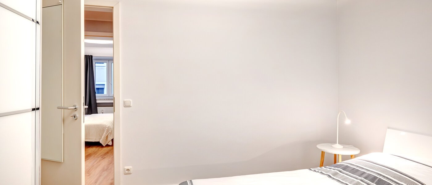 Wohnung München Schwabing-Nord (zw. Leopoldstraße & Englischen Garten) 03 1. Schlafzimmer 5560