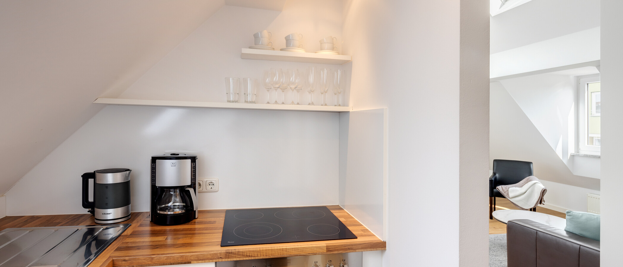 Dachgeschosswohnung München Schwabing 02 Küche 5576