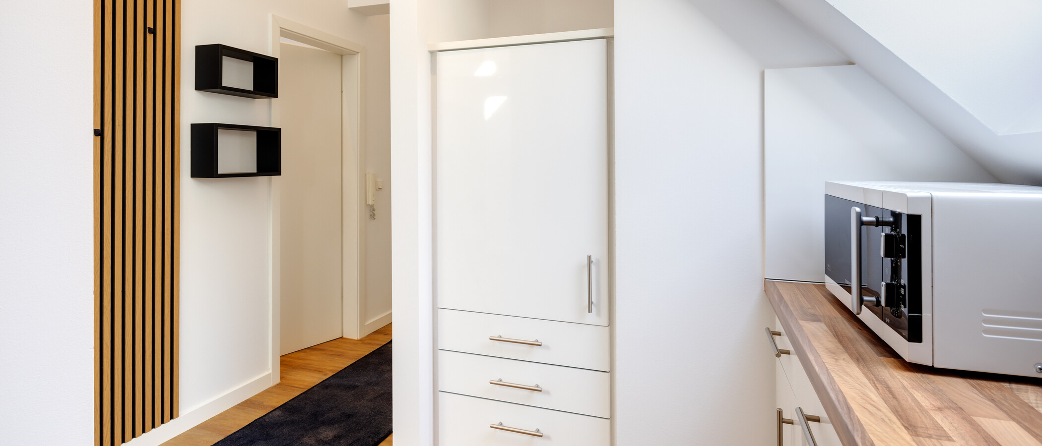 Dachgeschosswohnung München Schwabing 03 Küche 5576