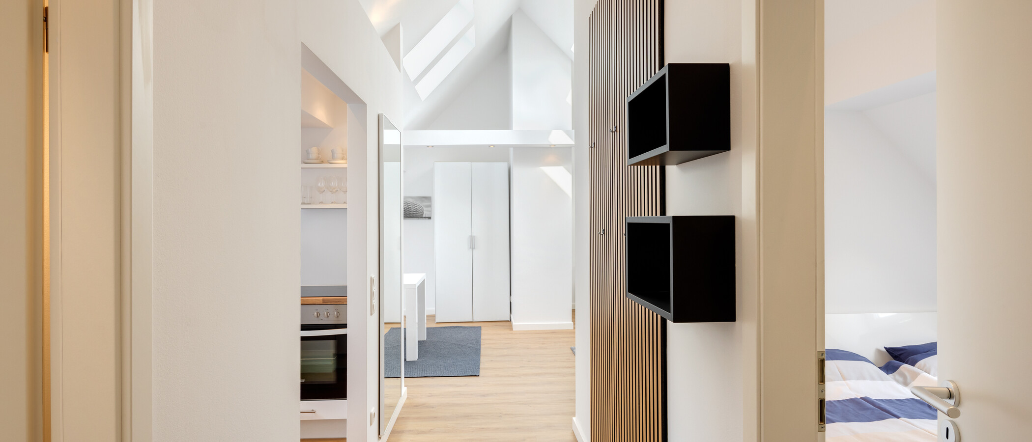 Dachgeschosswohnung München Schwabing 02 Flur/Gang 5576