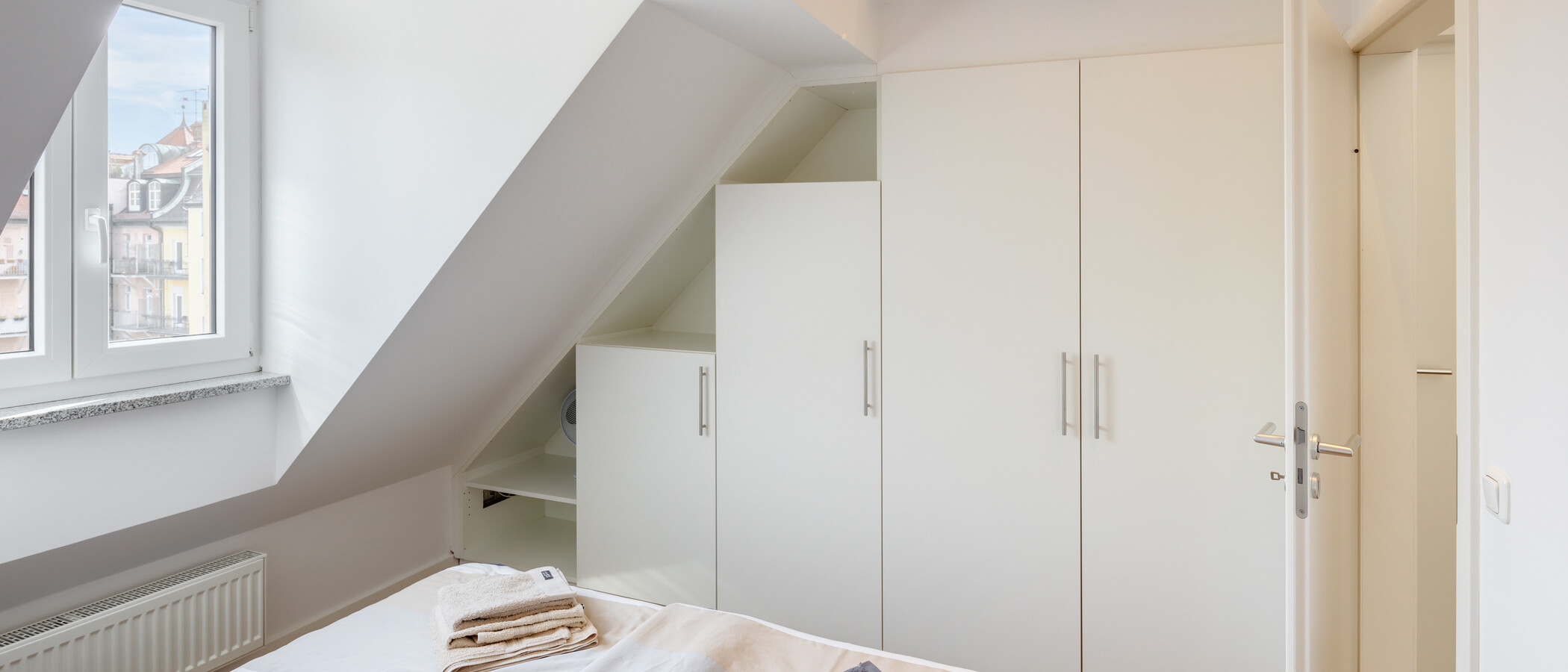 Dachgeschosswohnung München Schwabing 02 Schlafzimmer 5576