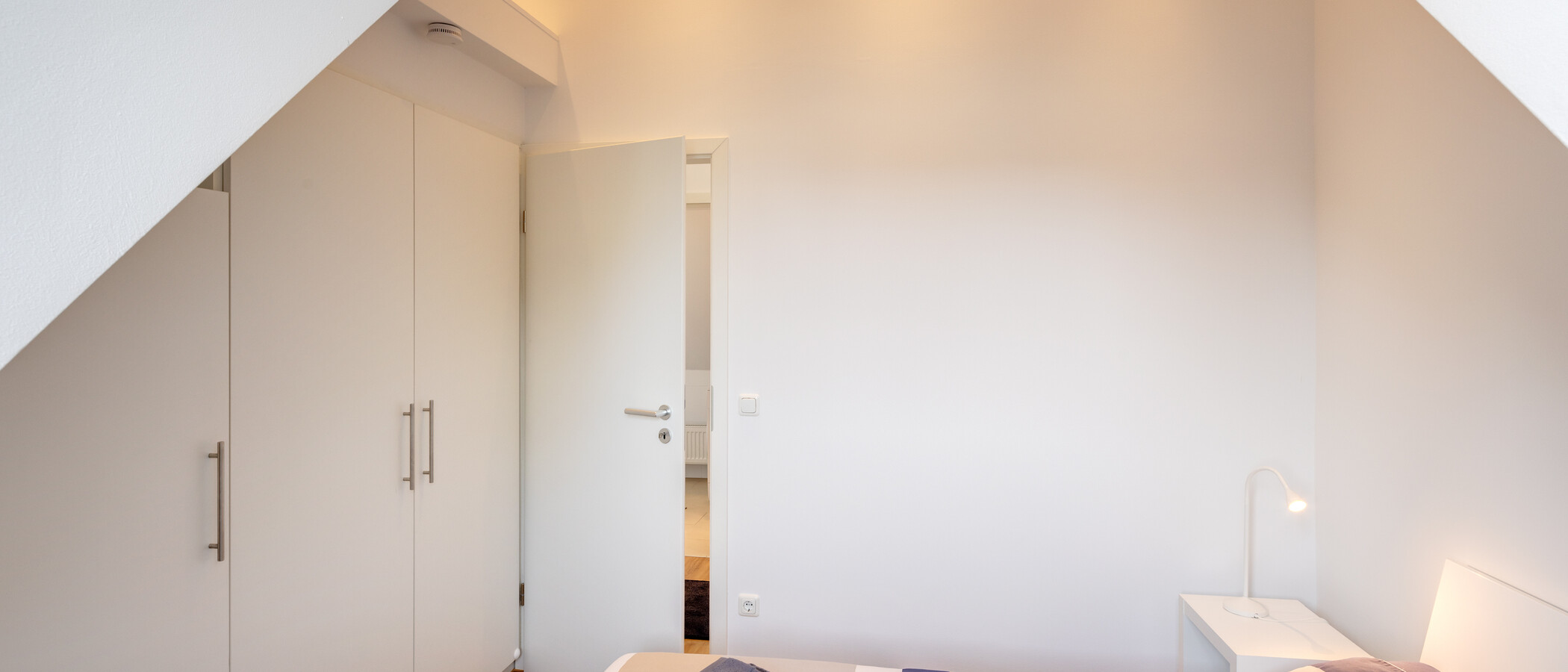 Dachgeschosswohnung München Schwabing 03 Schlafzimmer 5576