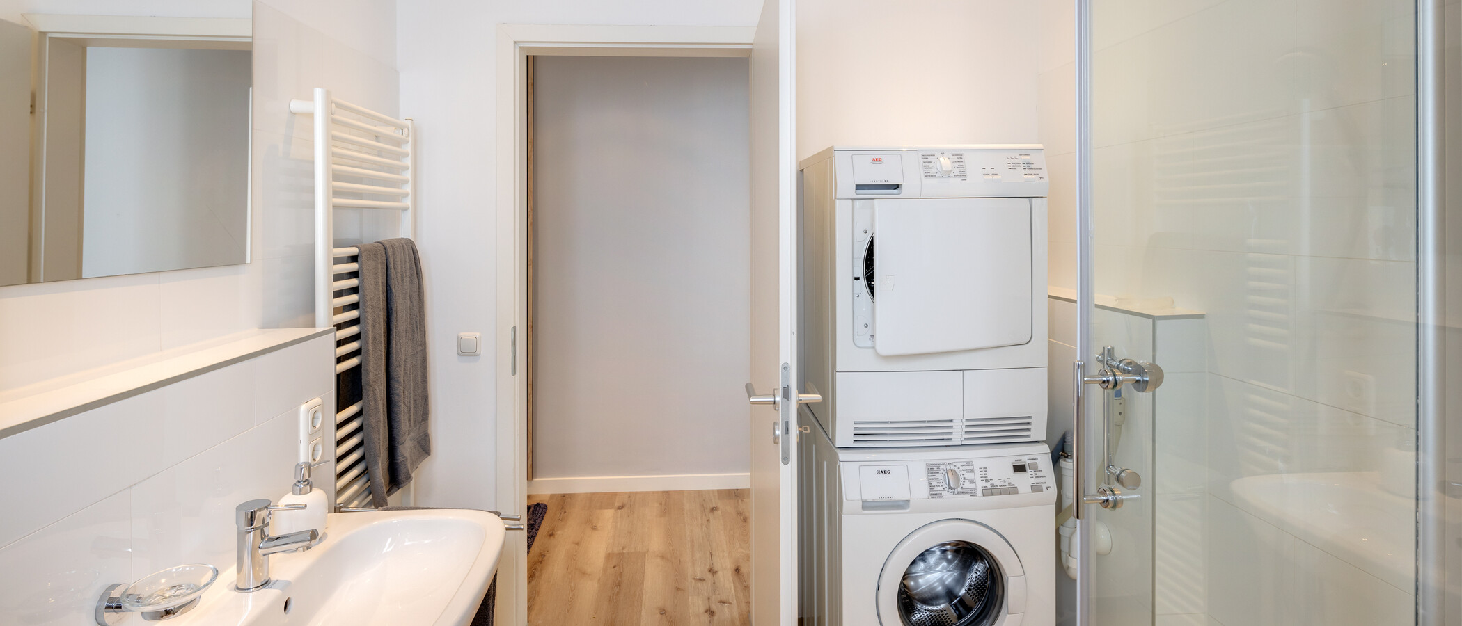 Wohnung München Schwabing-Nord (zw. Leopoldstraße & Englischen Garten) 02 Badezimmer 5577