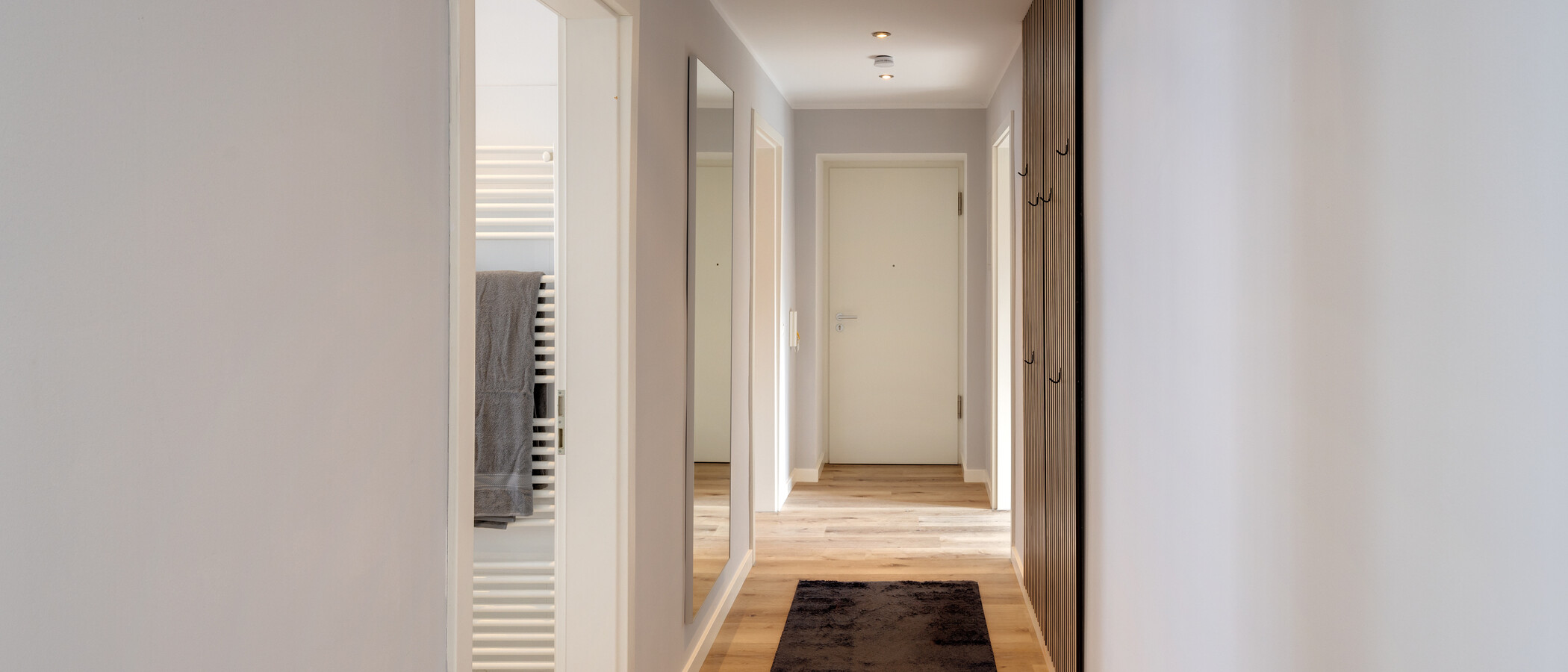 Wohnung München Schwabing-Nord (zw. Leopoldstraße & Englischen Garten) 01 Flur/Gang 5577