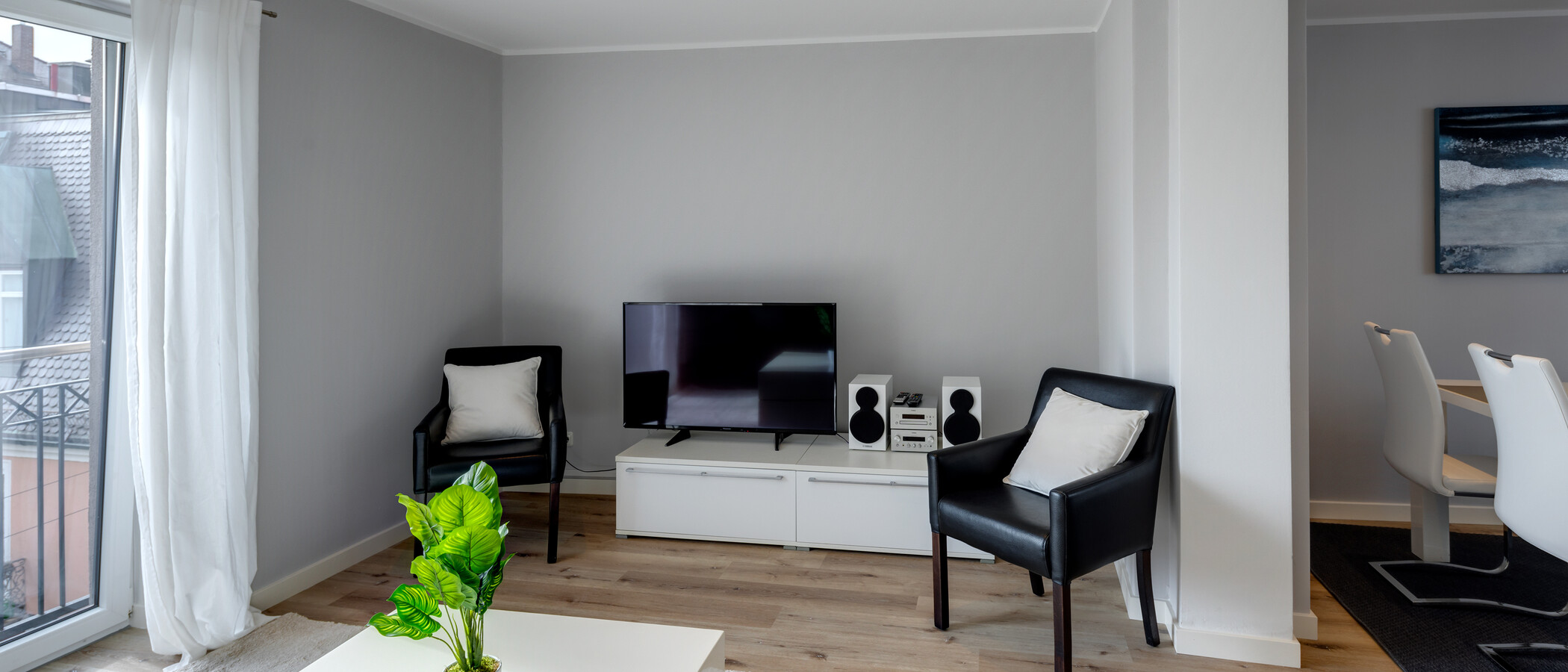 Wohnung München Schwabing-Nord (zw. Leopoldstraße & Englischen Garten) 02 Wohnbereich 5577