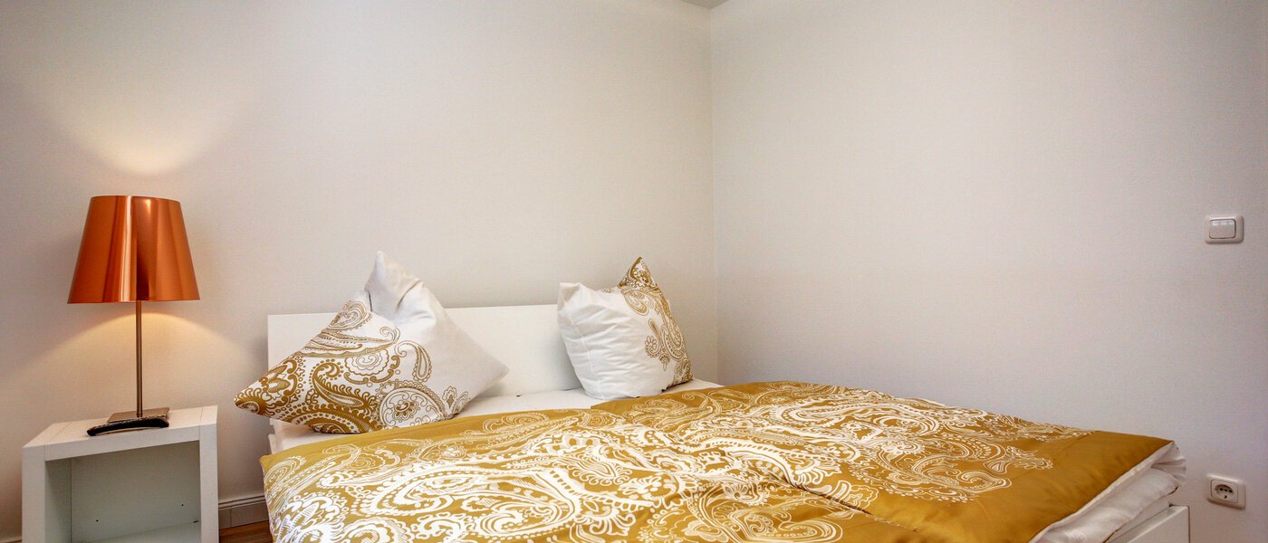 Wohnung München Schwabing 02 2. Schlafzimmer	 5588