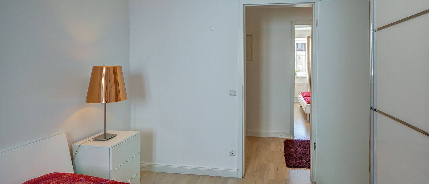 Wohnung München Schwabing 03 1. Schlafzimmer 5590