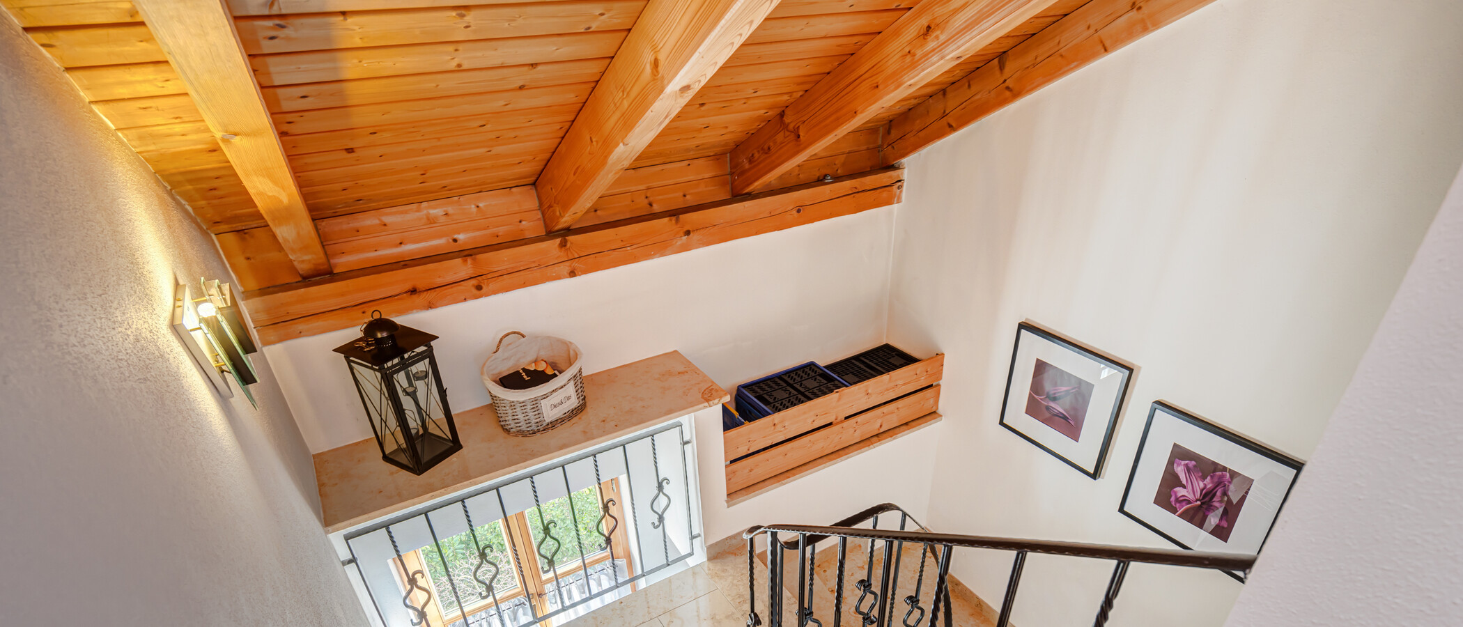 Dachgeschosswohnung München Am Hart 02 Flur/Gang 5630