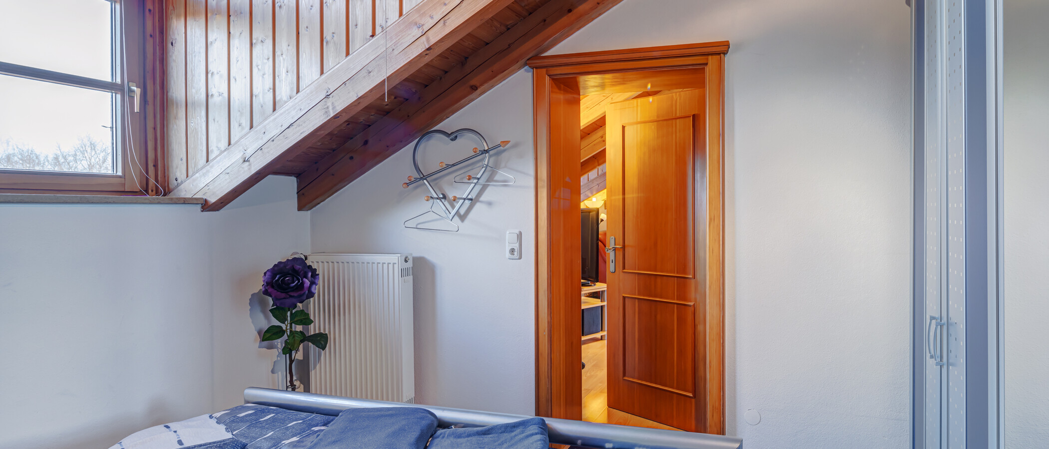 Dachgeschosswohnung München Am Hart 02 Schlafzimmer 5630