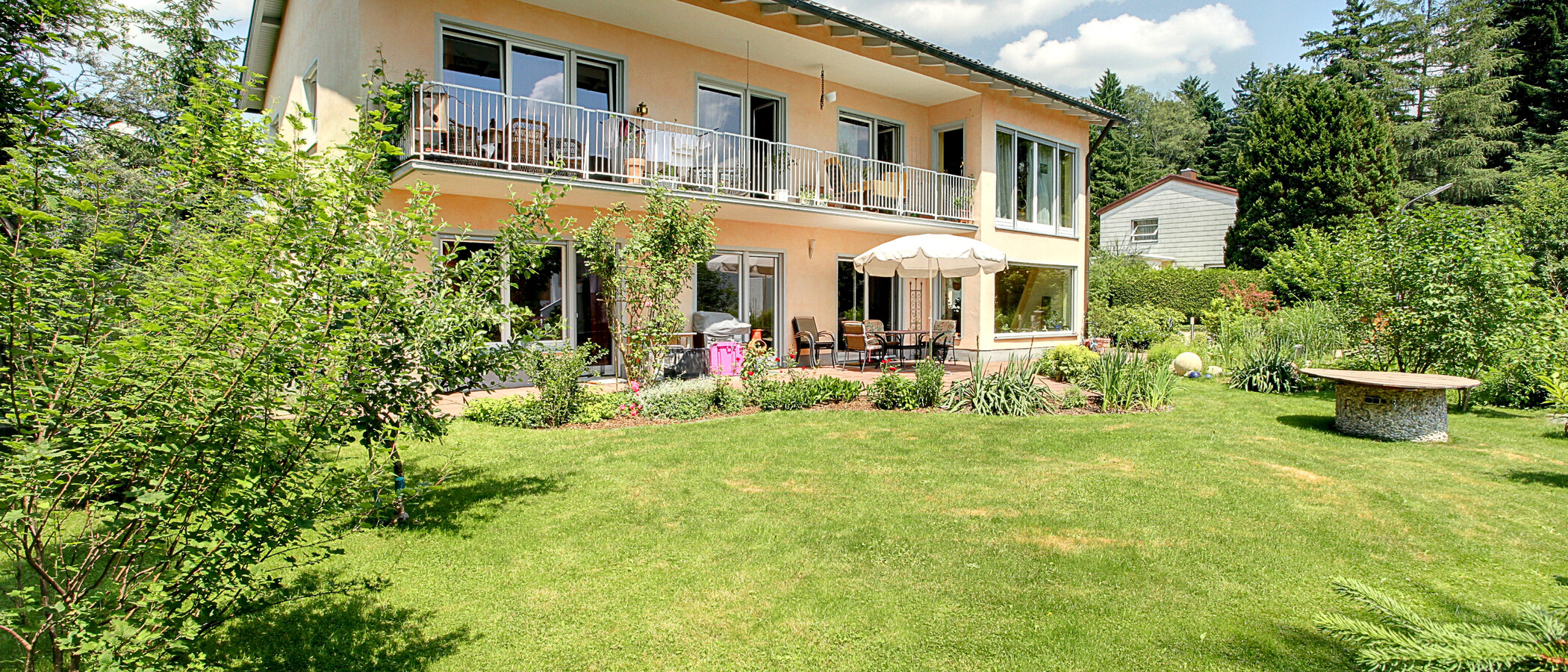 Gartenwohnung Baierbrunn 01 Garten 5633