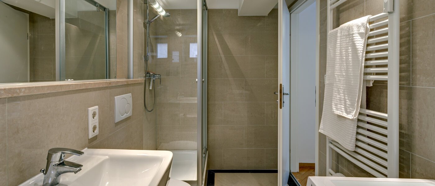 Wohnung München Haidhausen 02 Badezimmer 5712