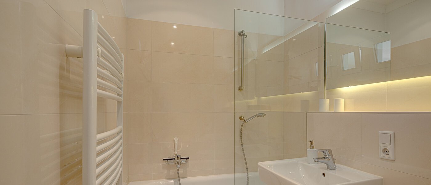 Wohnung München Glockenbachviertel 01 Badezimmer 5717