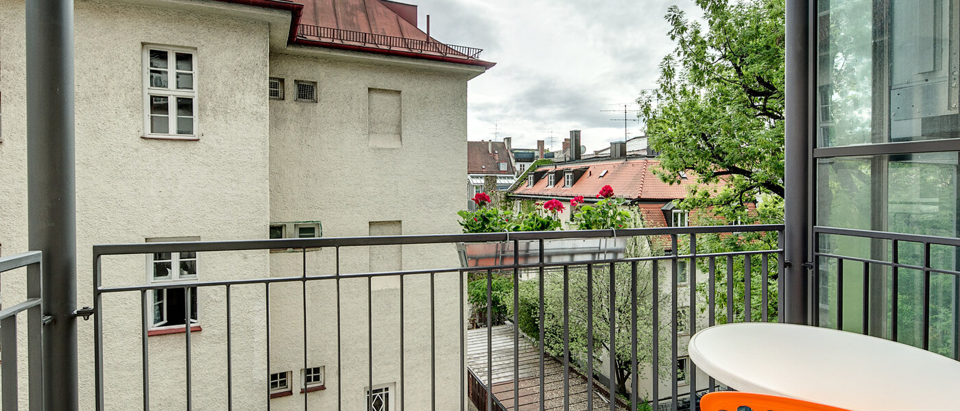 Wohnung München Schwabing-West (rund um den Bonner Platz) 02 Balkon 5818