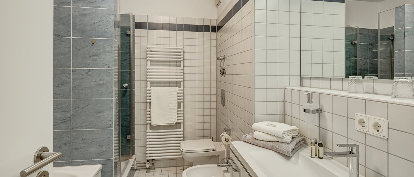 Wohnung München Bogenhausen 01 Badezimmer 5866