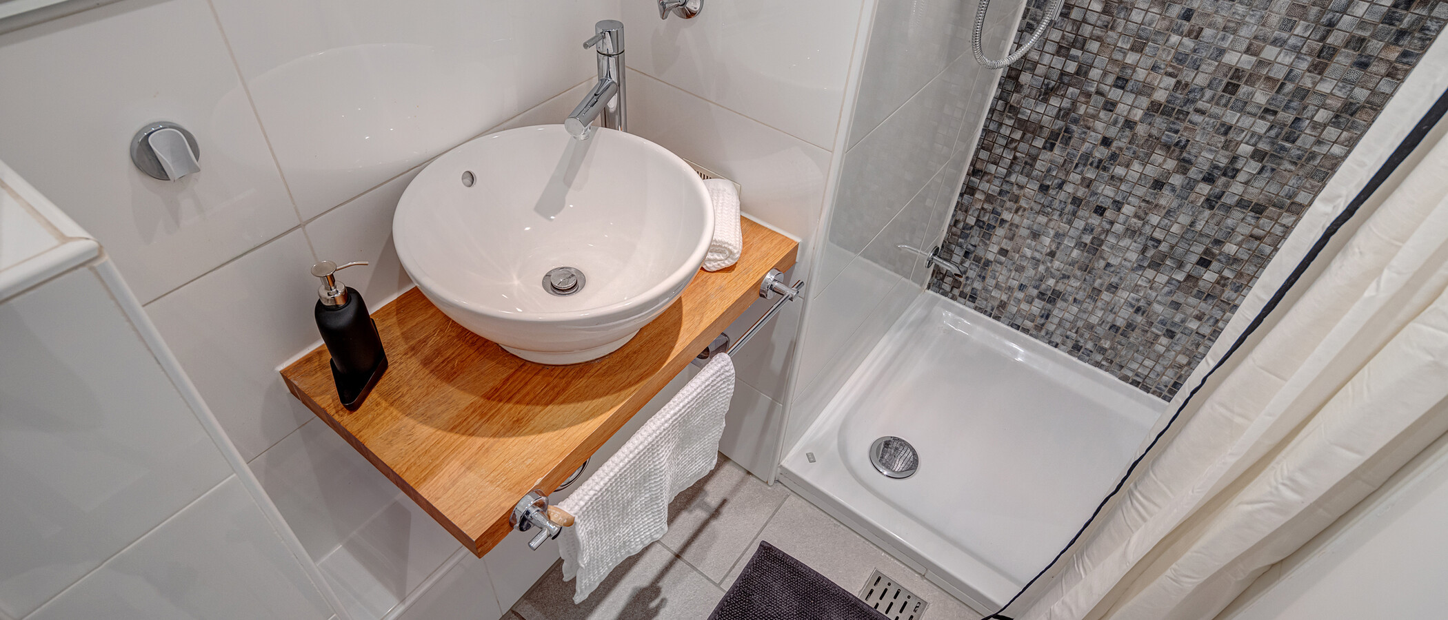 Apartment München Maxvorstadt - Universitätsviertel 02 Badezimmer 5870